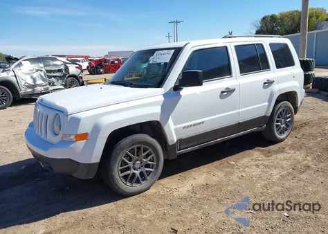 2016 Jeep Patriot Sport из США, поврежденный, VIN 1C4NJPBA8GD732560
